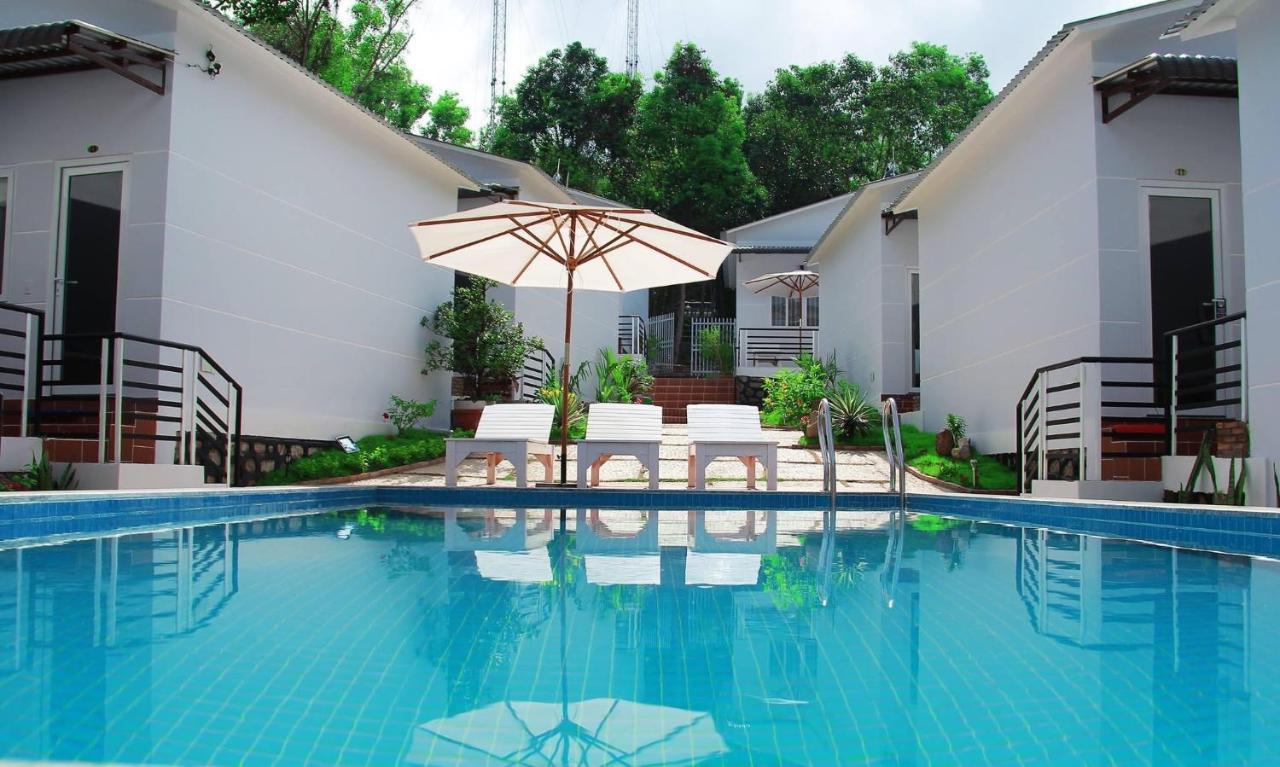 Ngoc Hanh Bungalow דואונג דונג מראה חיצוני תמונה